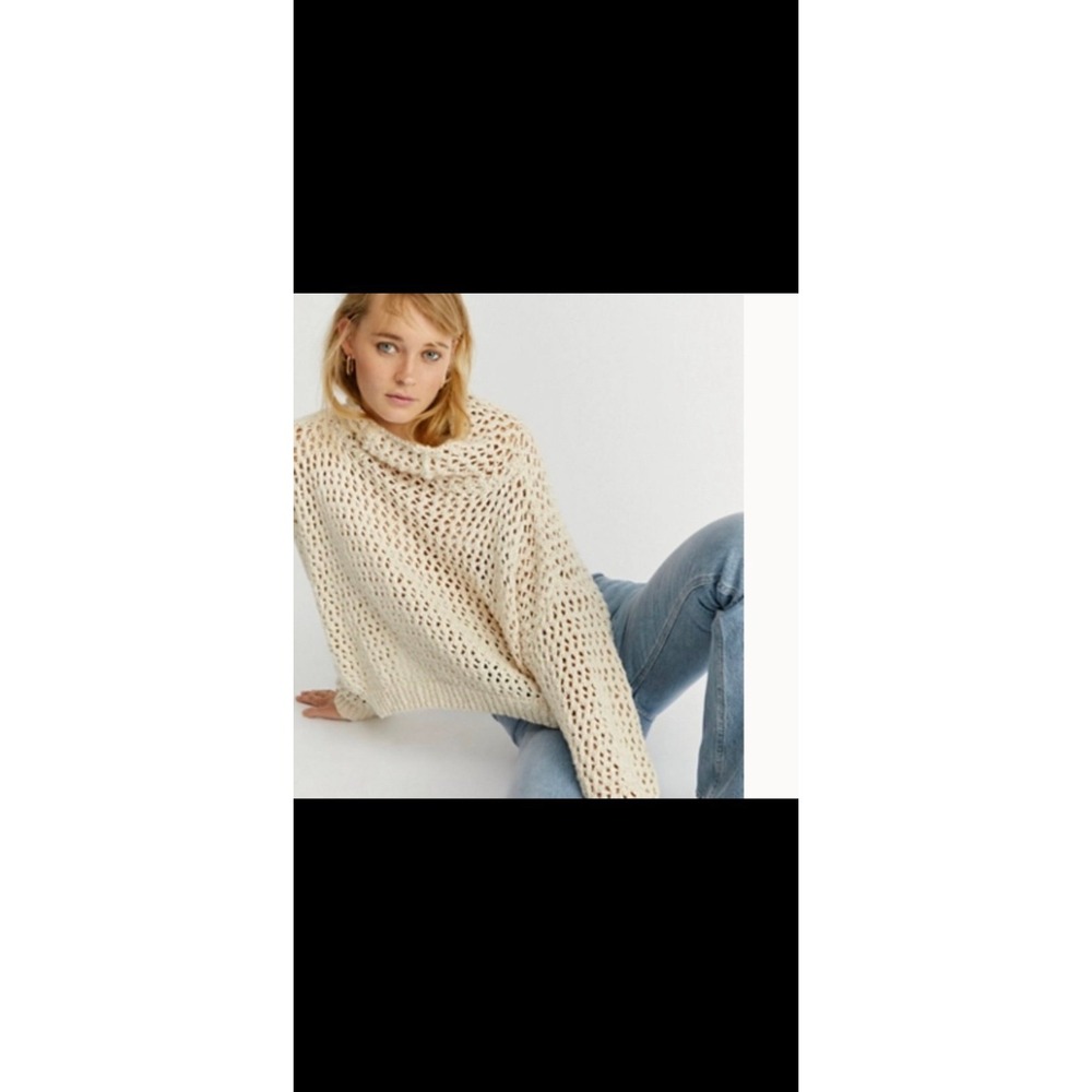 Free people isla key cropped sweater size XS